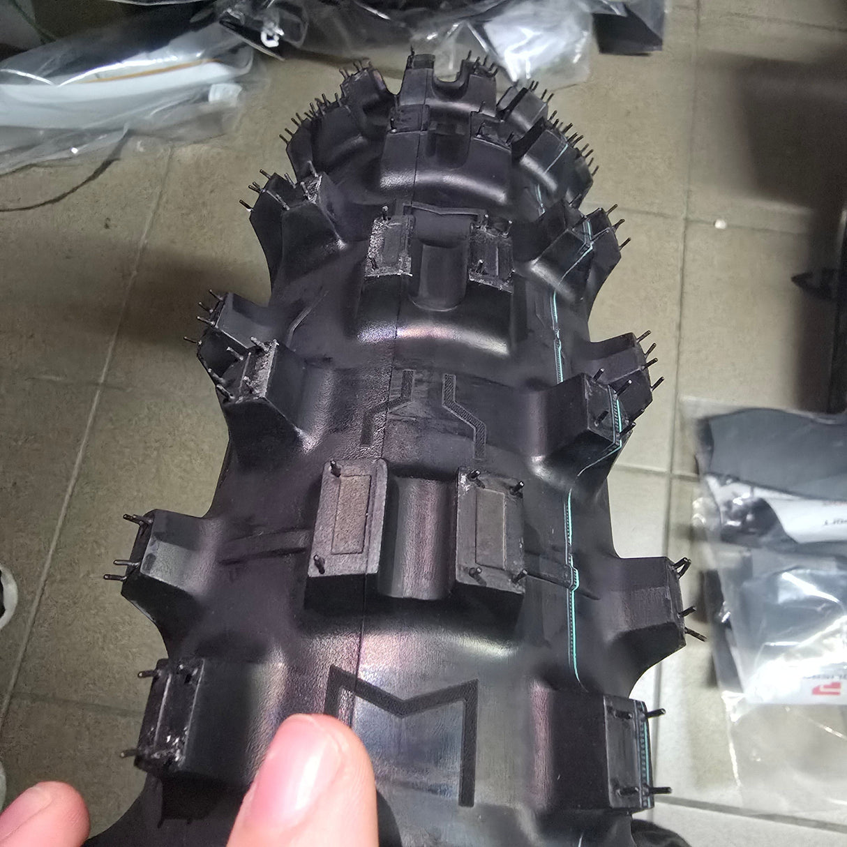 Cauciuc/Anvelopa Fata Michelin Enduro Medium 2, 90/100-21 (Model Nou)