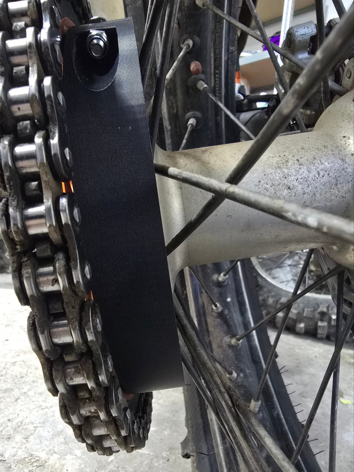 Sistem pentru prevenirea caderii si blocarii lantului KTM/Husqvarna/GasGas/Beta ENDURO ROTI 18'' RT RACING