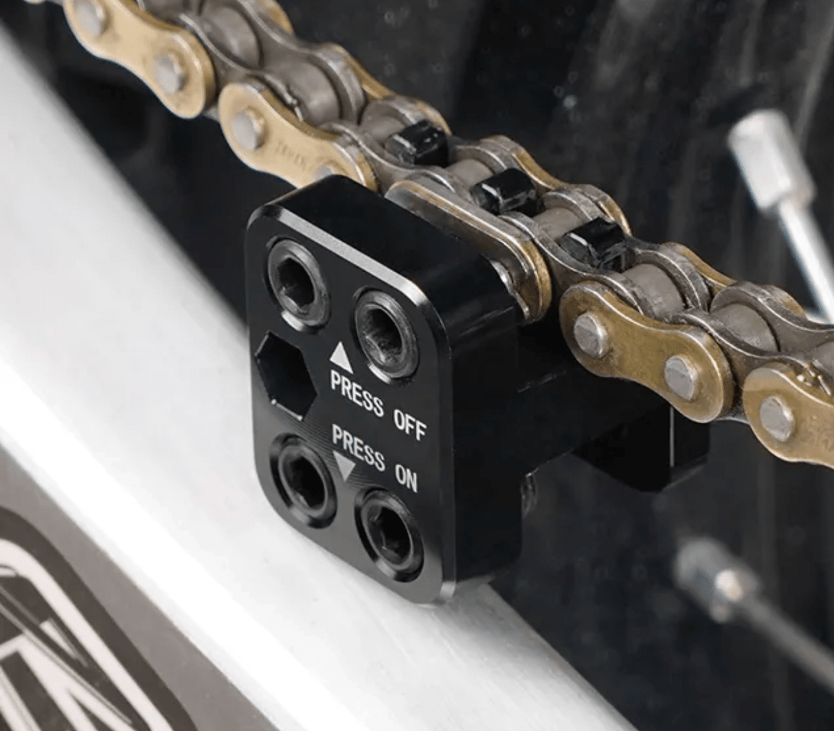 Presa nituit-deznituit lanturi 520